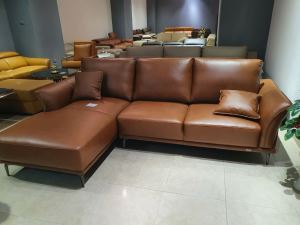 Bật mí cách trang trí phòng khách chung cư hiện đại với sofa da