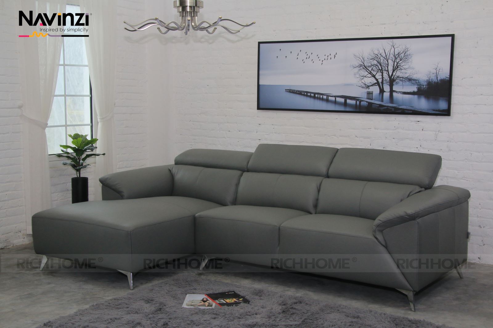 Cách trang trí phòng khách nhà vuông bằng ghế sofa góc L