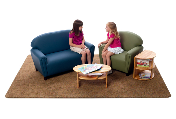 Nhà có trẻ nhỏ thì nên mua sofa da hay sofa vải?